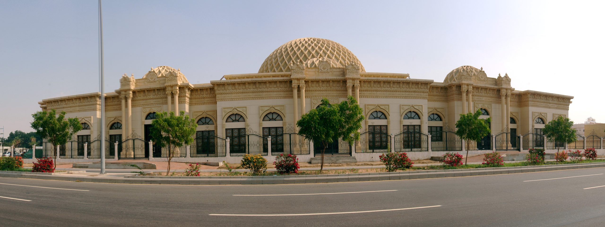  قاعة قصر بالازو